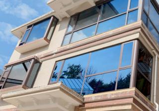 Слънцезащитно фолио за прозорци – лесен и евтин начин да регулирате температурата в помещенията през лятото