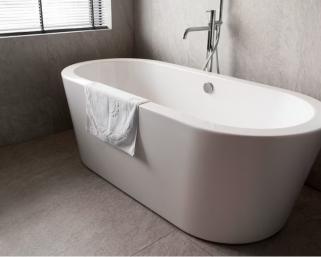 Идеи за вечна и елегантна сива баня